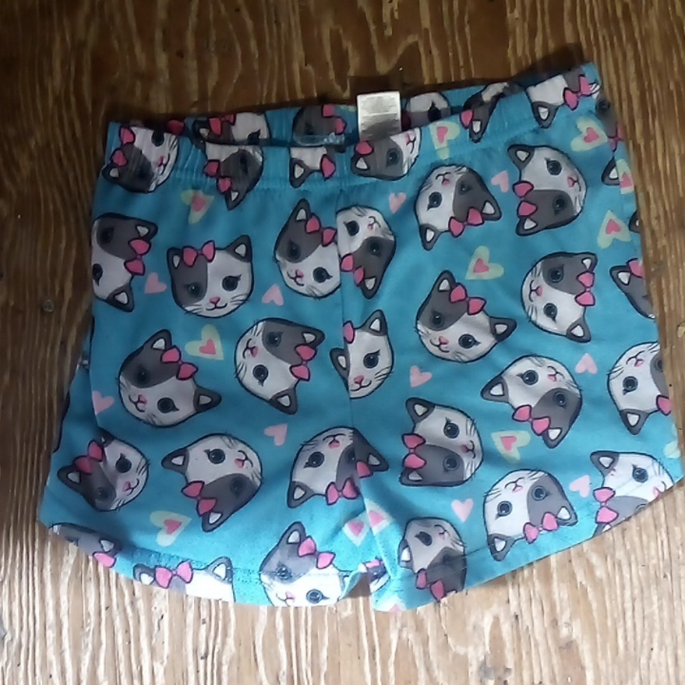 Jd apparel size large kitty shorts